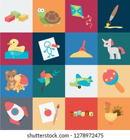Children's toy cartoon icons in set collection for design. Game and bauble vector symbol stock web illustration.