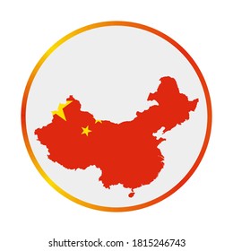 China-Ikone. Form des Landes mit der chinesischen Flagge. Rundzeichen mit Farbverlauf-Ring für Flaggen. Fesselnde Vektorgrafik.