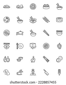 Chinese food menu line icons set. Oriental dishes linear style symbols collection, outline signs pack. Asian cuisine food vector graphics. Set includes icons as Dumplings, Ramen Bowl, Noodles box