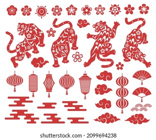 Ornamentos tradicionales chinos. Elementos tradicionales decorativos orientales, tigres en diferentes poses, silueta roja símbolos asiáticos, flores variadas, nubes y farolillos vectores aislados