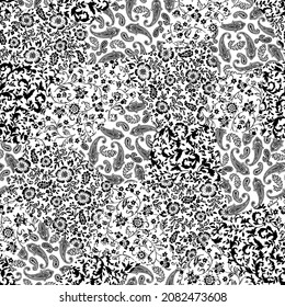 The chintz pattern is made into a seamless patchwork,