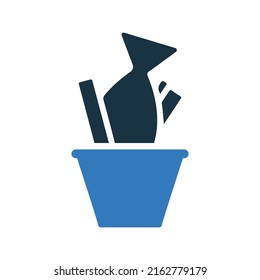 Chips, english icon. Simple editable vector design isolated on a white background.