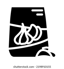 chips garlic glyph icon vector. chips garlic sign. isolated symbol illustration