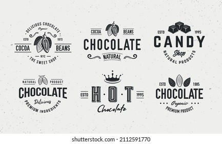 Conjunto de logotipo de chocolate. 6 Dulces, postres, emblemas de caramelo, etiquetas. Logo dulce con gota de chocolate, frijoles de cacao y caramelos. Ilustración del vector