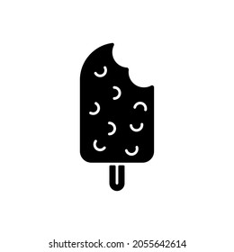 Chocolate-covered ice cream on stick black glyph icon. Ice dessert in chocolate flavored coating. Homemade treat. Summer dessert. Silhouette symbol on white space. Vector isolated illustration