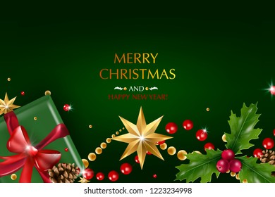 Tarjeta de Navidad con una composición de elementos festivos como estrella dorada, bayas, decoraciones para el árbol de Navidad, ramas de pino. Chic tarjeta de Navidad.Feliz Navidad y Feliz Año Nuevo.