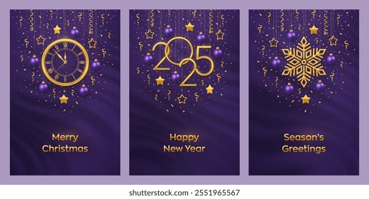 Conjunto de cartões de Natal. Feliz Ano Novo 2025. Números de ouro 2025, floco de neve, assistir com numeral romano e contagem regressiva meia-noite, véspera de Ano Novo. Estrelas penduradas, bolas em fundo roxo. Ilustração vetorial