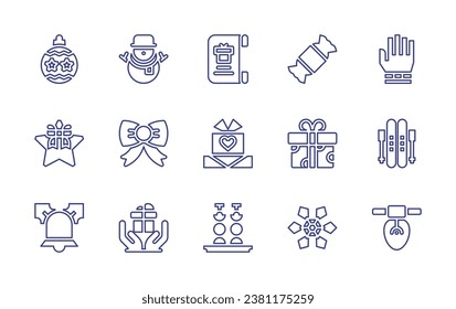 conjunto de iconos de la línea de Navidad. Trazo editable. Ilustración vectorial. Con campana de navidad, regalo, caramelos, copo de nieve, aperitivo, esquí, lámpara, muñeco de nieve, arco, guantes.