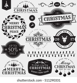 Elementos decorativos de Navidad y Año Nuevo aislados en fondo blanco. Juego de placas de tipografía para tarjetas de felicitación, etiquetas de venta, decoración de página y web u otro diseño de vacaciones. Ilustración vectorial.