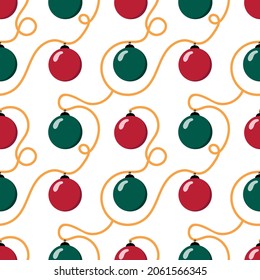 Patrón ininterrumpido de Navidad con bolas de navidad y decoraciones sobre fondo blanco