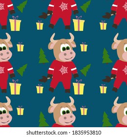 Patrón de Navidad sin fisuras. Ilustración en un fondo oscuro. Toro, vaca, regalos, árboles de Navidad. Puede utilizarse como papel de embalaje, para la reserva de recortes