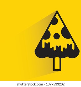 sombra de decoración de árbol de Navidad en el vector de fondo amarillo