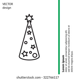 Christmas tree vector line icon.