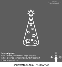 Christmas tree vector line icon.