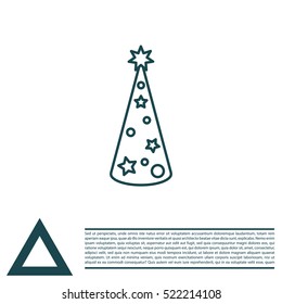 Christmas tree vector line icon.