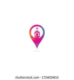 Das Logo des Kirchenbaukarten-Pin-Form-Konzepts wurde entworfen. Template Logo für Kirchen und Christen. Das Logo des Kirchengebäudes durchkreuzen.	