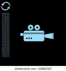 Cinema camera icon. vector illustration