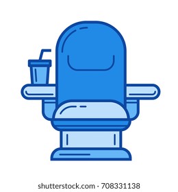 Icono de línea vectorial de la silla de cine aislado en fondo blanco. Icono de línea de silla de cine para infografía, sitio web o aplicación. Icono azul diseñado en un sistema de cuadrícula.