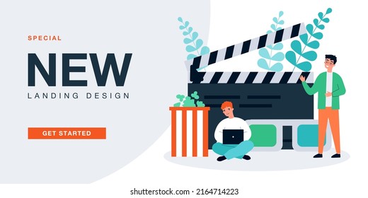 Miradores de cine con palomitas de maíz, clopperboard y gafas 3D. Ilustración vectorial plana de personas y accesorios de películas. Entretenimiento, concepto cinematográfico para banner, diseño de sitios web o página web de aterrizaje