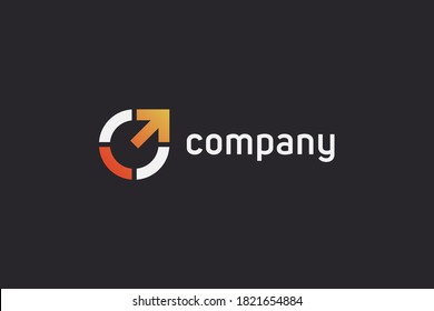 Логотип со стрелкой вверх. Значок стрелки из коробки, изолированный на черном фоне. Используется для логотипов бизнеса и технологий. Элемент шаблона дизайна плоского векторного логотипа.