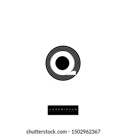 circle lines Q logo letter simple design concept.