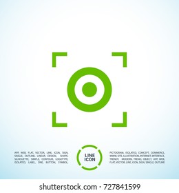 Circle minimal vector icon. Lap flat line icon for websites and mobile minimalistic flat design.