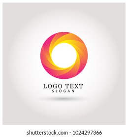 Circle Modern Logo. Symbol & Icon Vector Template.