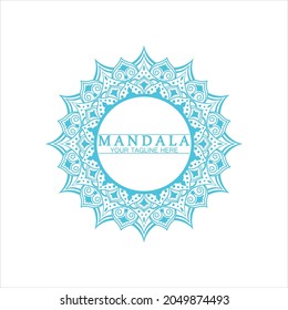 Circle Muster Blütenblume Mandala Vector Logo Vorlage Illustration. Farbige Vorlage für spirituelles Retreat- oder Yogasstudio, ZierVisitenkarten, Vintage-Luxus, Zierdekoration