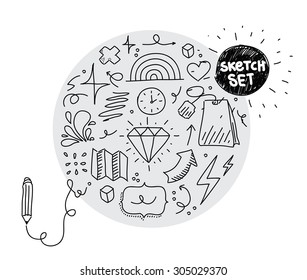 Circle sketch set. Hand drawn doodle elements.