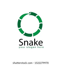 Circle snake logo template, flat design. abstract snake