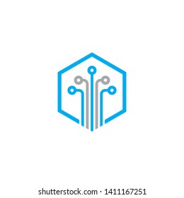 circuit in hexagon logo design template-vector