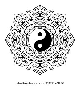 Circular pattern in form of mandala for Henna, Mehndi, tattoo, decoration. Decorative ornament in ethnic oriental style with Yin-yang hand drawn symbol. Outline doodle vector illustration.