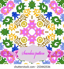 Circular seamless pattern of colored   motifs ,spirals, doodles, label  on a  white  background. Hand drawn.