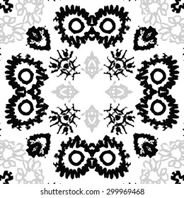Circular seamless  pattern of decorative motif, doodles, scribbles, waves. Hand drawn.
