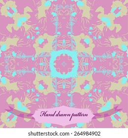 Circular seamless pattern of floral motif, stamen, label. Hand drawn.
