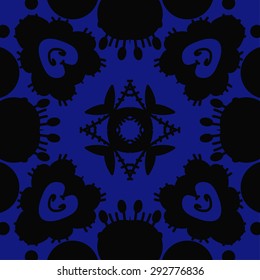 Circular seamless  pattern of floral motif, spots, star, leaves, doodles. Hand drawn.