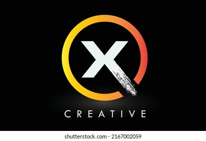 Diseño circular de la letra del pincel X blanco con círculo negro. Logo de Creative Brushed Letters.