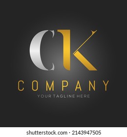 El logo inicial de la empresa CK nombre el diseño de oro y plata coloreado. logotipo vectorial para identidad empresarial y de empresa.