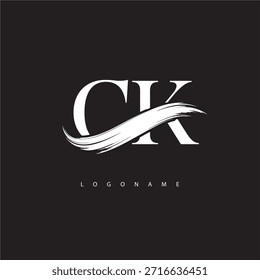 Logotipo del monograma de la letra de CK con la carrera del cepillo para la identidad moderna de la marca