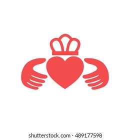 claddagh ring icon. vector illustration