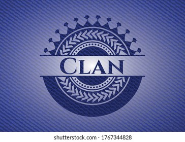 Kleines Emblem mit Denim-Textur. Vektorgrafik. Detaillierte Angaben. 