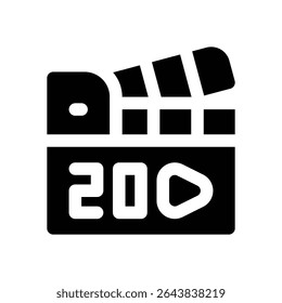 ícone de glifo do clapperboard. Ícone vetorial forte e sólido para sites, interfaces móveis, apresentações e marca visual. Alta qualidade e fácil de editar.