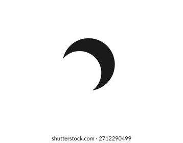 Una ilustración gráfica limpia y nítida con una forma de luna creciente negra aislada sobre un fondo blanco liso, que simboliza la noche, los cuerpos celestes o los nuevos comienzos.
