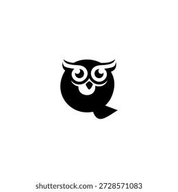 Una cabeza de búho limpia que forma una letra Q del alfabeto en negrita. Ojos afilados, líneas suaves y estilo monograma moderno. Ideal para branding, íconos, identidad digital y conceptos de Vector minimalistas y elegantes.