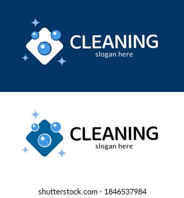 Logotipo de servicio de limpieza con chispas, burbujas y azulejos. Vector.