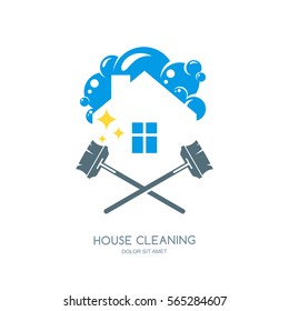 Vektorillustration-Logo, Emblem oder Symboldesign-Vorlage für Reinigungsdienste. Sauberes Haus und Geschäfte, einzelne Illustration. Zuhause mit Lader, Seifenschaum und Wassertropfen.