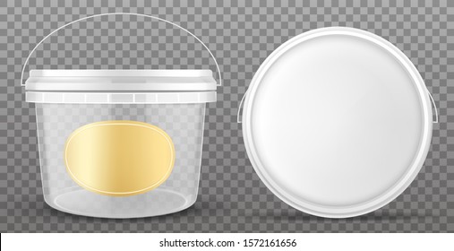 Balde plástico transparente con etiqueta amarilla y vista frontal y superior de la tapa blanca. Mofa vectorial de un contenedor 3d vacío realista para comida, salsa, helado aislado en fondo transparente