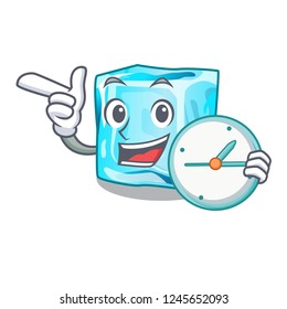 With clock ice cubes wiht mascot on above