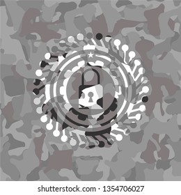 closed lock icon inside grey camo emblem