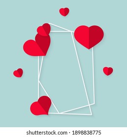 Nahaufnahme eines abstrakten polygonalen geometrischen weißen Rahmens mit roten Herzen. Vorlage leeren Textbanner für Valentinstag. Design Element Polyhedron Rahmen für Hochzeitseinladung Karte. Vektorgrafik